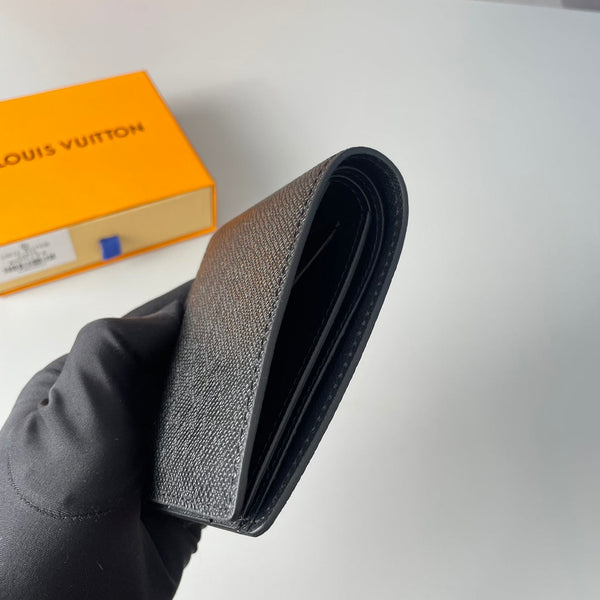 LV Enveloppe Carte De Visite Card Holder Black Epi Leather 221502