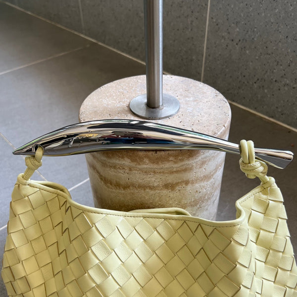 SARDINA 33 CON CATENA IN PELLE DI AGNELLO GIALLA PANNA