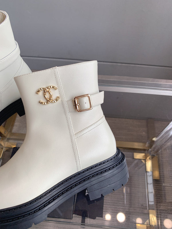 CC Cap Toe Ankle Boots Black White Cowhide 464572