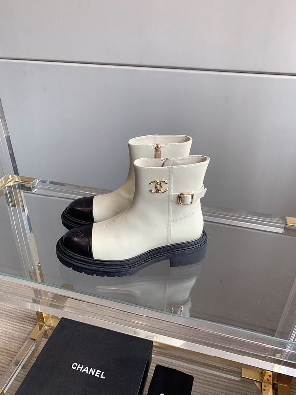 CC Cap Toe Ankle Boots Black White Cowhide 464572