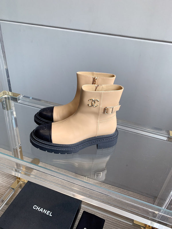 CC Cap Toe Ankle Boots Black Beige Cowhide 464571