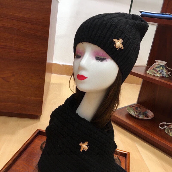 SET SCIARPA E CAPPELLO IN LANA NERA 945021