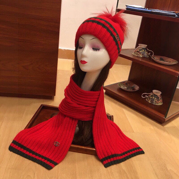 SET SCIARPA E CAPPELLO IN LANA E CASHMERE ROSSO CILIEGIA 945029