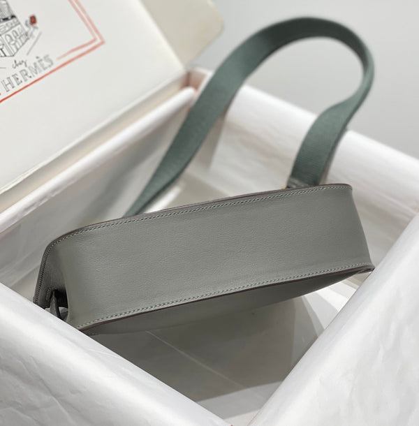 KELLY 23CM JYPSIERE GREY LEATHER CROSSBODY BAG GHW