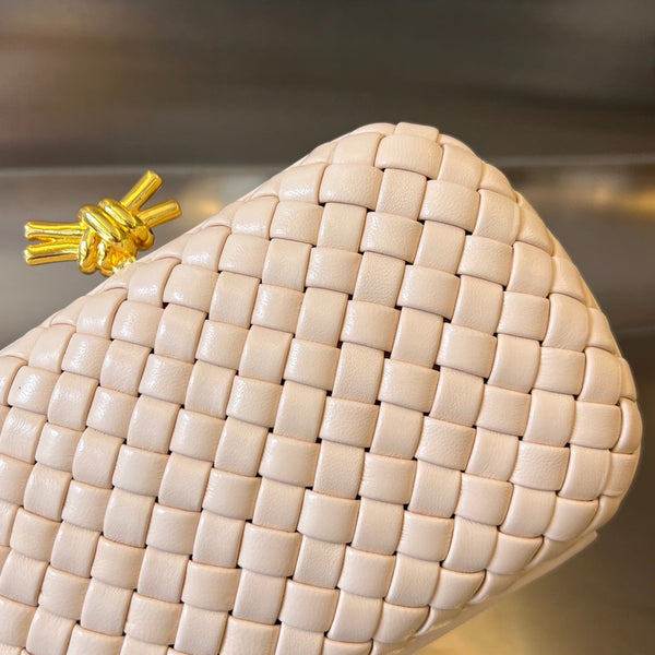 KNOT 20 IN SOLF PINK LAMBSKIN