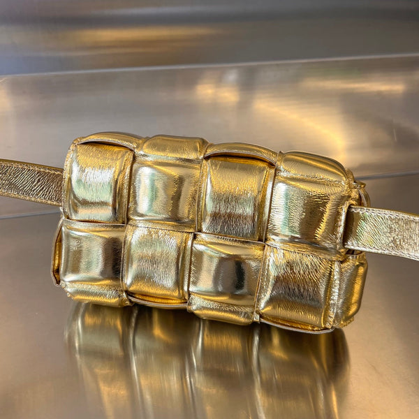 MINI CASSETTA 18 IN PELLE DORATA