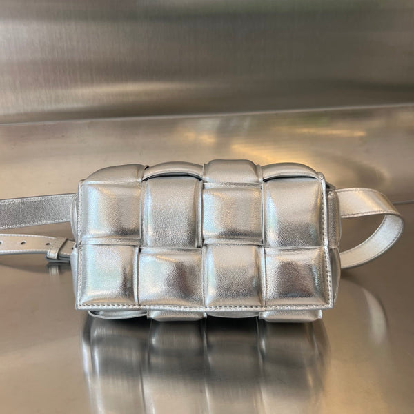 MINI CASSETTA 18 IN PELLE D'AGNELLO ARGENTO