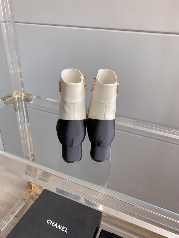 CC Low-Cut Logo Ankle Boots 50mm Black White Sheepskin Frabic 464559