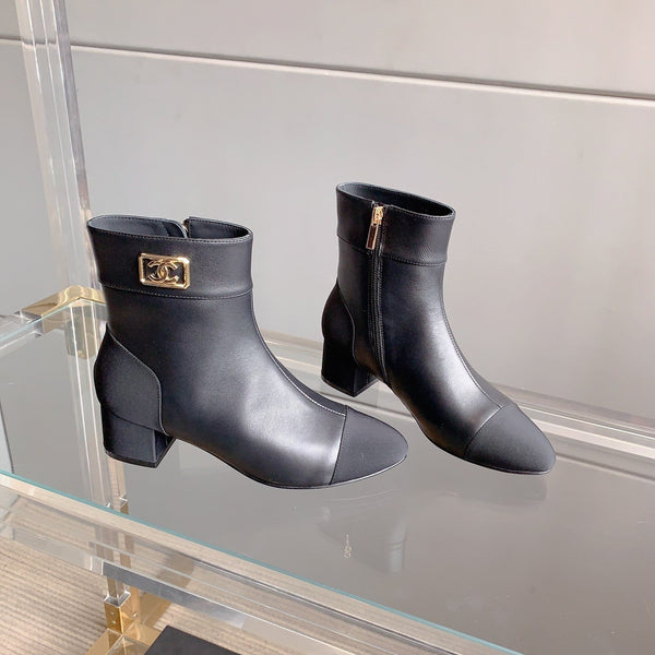 CC Low-Cut Logo Ankle Boots 50mm Black Sheepskin Frabic 464558