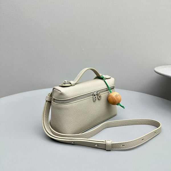 Borsa in pelle di mucca bianca Whisper Extra Pocket L19