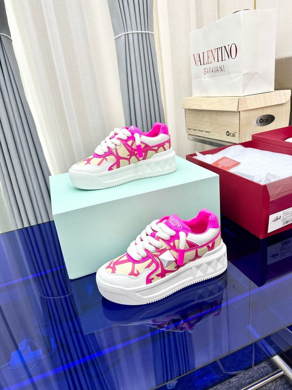 One Stud Xl Sneaker Pink White Nappa Leather And Toile Iconographe