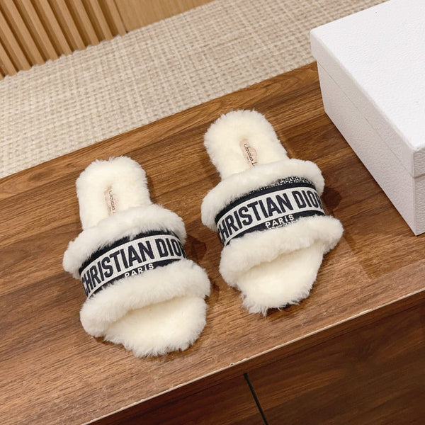 CD Dway Slide White Black Fleece Lining And Canvas Fabric