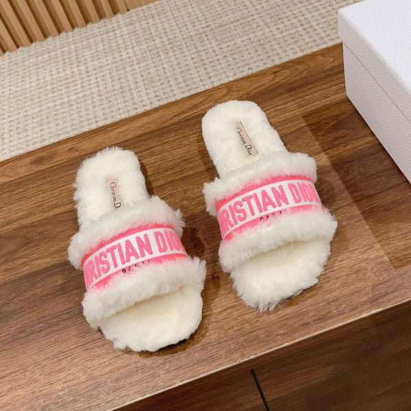 CD Dway Slide White Pink Fleece Lining And Canvas Fabric