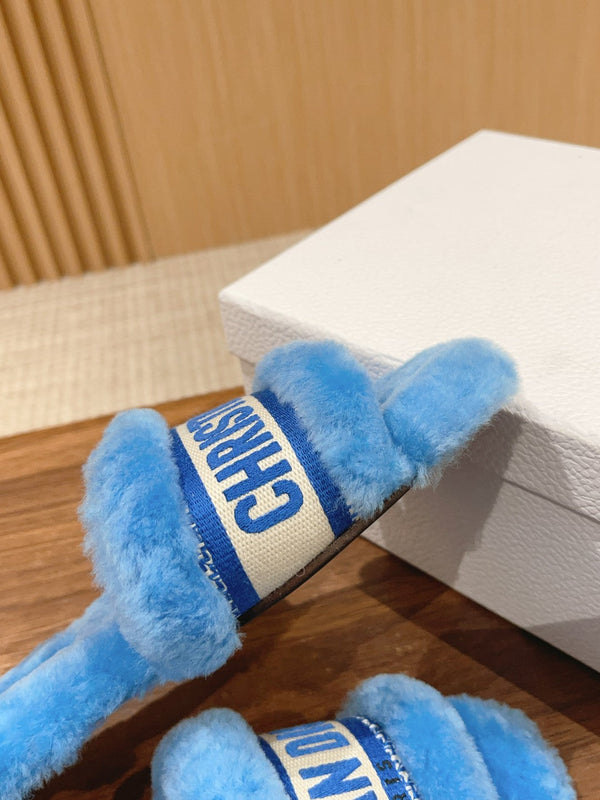 CD Dway Slide Sky Blue Fleece Lining And Canvas Fabric