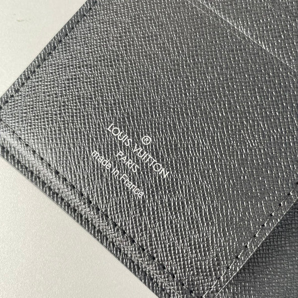 LV M69410 Brazza Wallet Monogram Canvas & Cowhide 221642