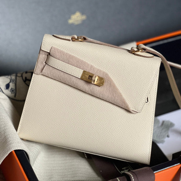 KELLY DESORDRE 20 IN CREAM EPSOM LEATHER WITH GOLD HARDWARE