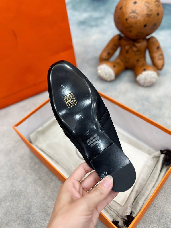 OZ Mule in tessuto spesso di seta nera/pelle di pecora