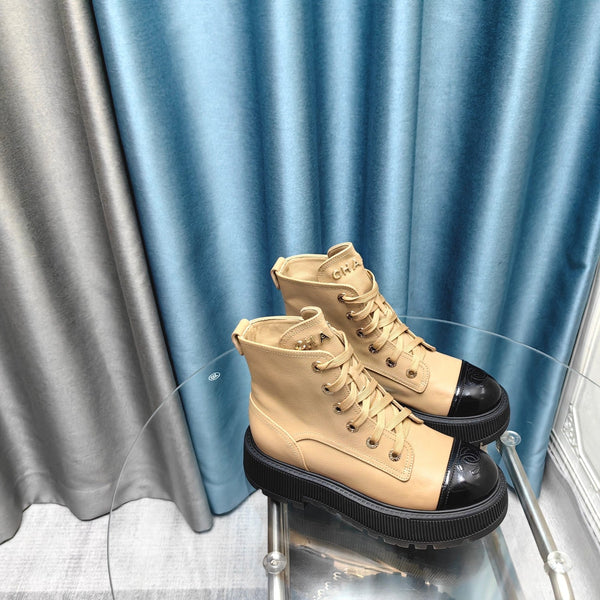 CC Ankle Boots Beige Lambskin