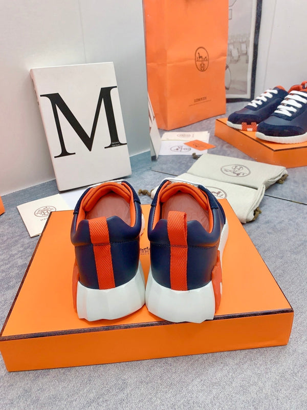 Sneaker HM Bouncing in pelle di agnello blu navy 106425