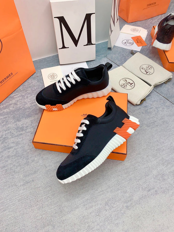 Sneaker HM Bouncing in pelle di agnello nera 106435