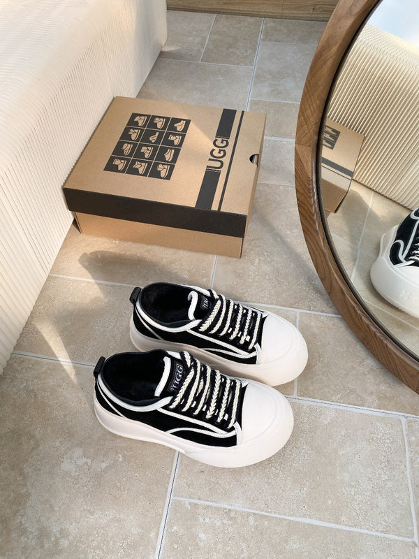 UGG Casual Sports Sneakers Black White Suede Wool Rubber 512825