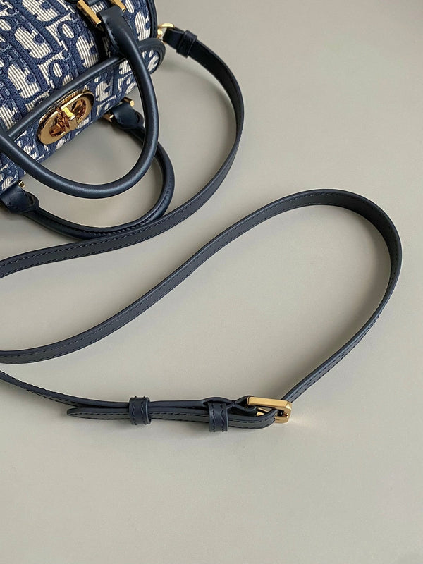 BOSTON 20 HANDBAG IN BLUE OBLIQUE JACQUARD