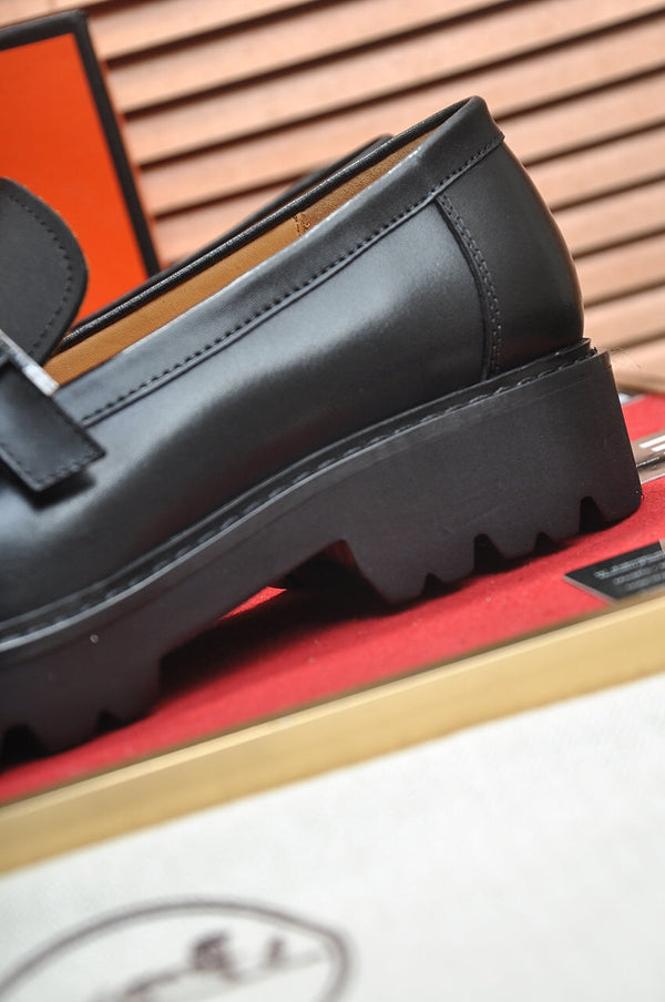 HM  MONTEREY LOAFER BLACK CALFSKIN