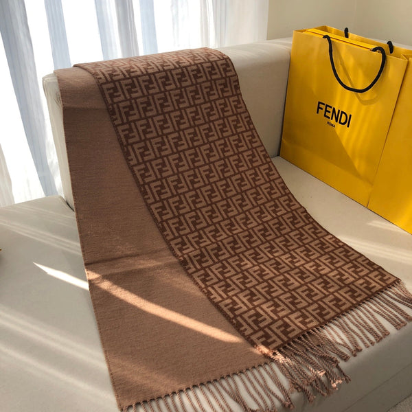 FF 180 CM SCRAF IN CHOCOLATE BROWN CASHMERE AND WOOL