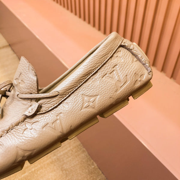 LV LOAFER IN CAMEL BROWN EMBOSSED CALFSKIN