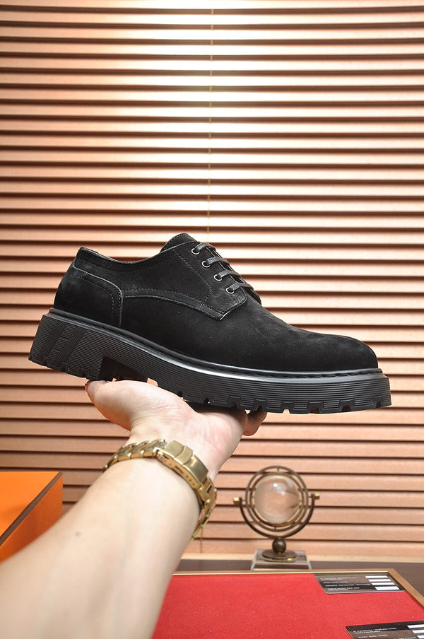 HM DANIEL TRAMPING SHOE BLACK SUEDE