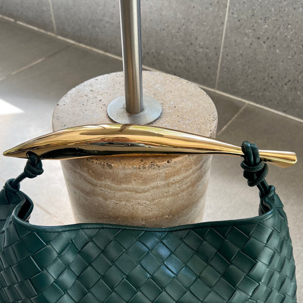 SARDINA 33 CON CATENA IN PELLE DI AGNELLO VERDE SCURO