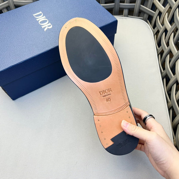 CD CODE LOAFER BLACK CALFSKIN WITH GOLD LOGO