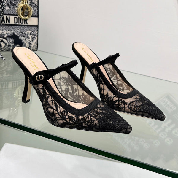 CD 25 Capture Heeled Mule Black Mesh