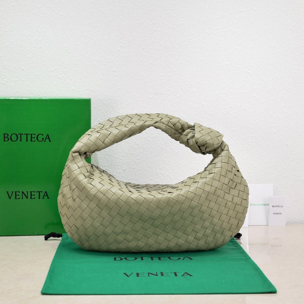 piccola jodie 48 in pelle di agnello verde chiaro