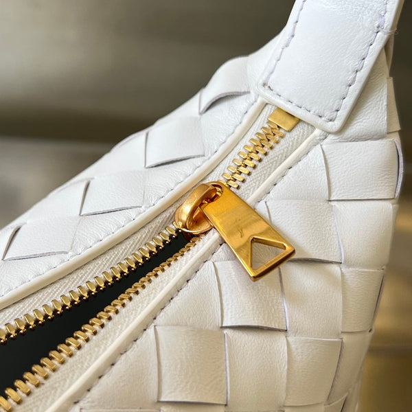 WALLACE 22 BAG WHITE CALFSKIN RED MINI HEART