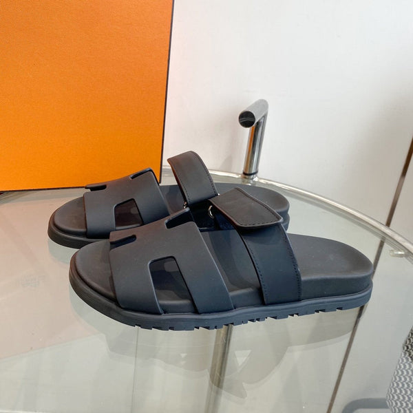 Sandalo Cyprus in pelle di vitello mastice nero