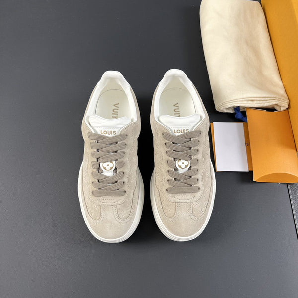 LV GROOVY SNEAKER BEIGE