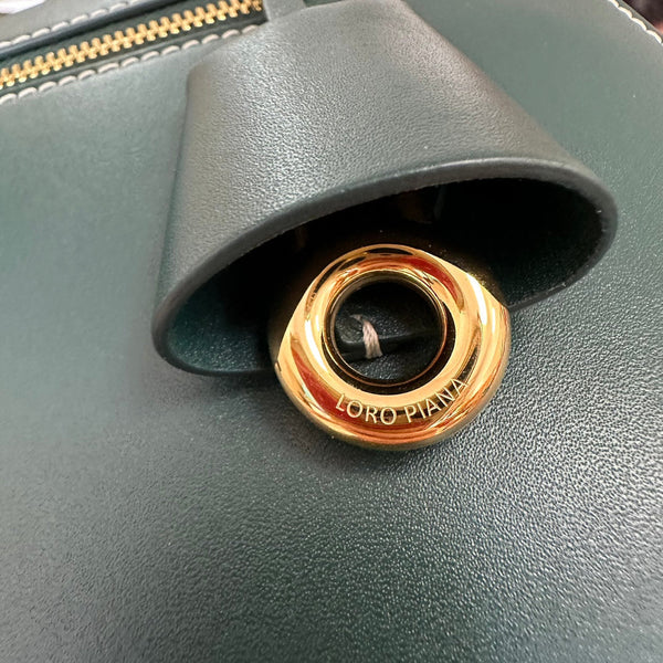 BORSA EXTRA L27 IN PELLE DI VITELLO LISCIA BLU PAVONE CON FERRAMENTA ORO