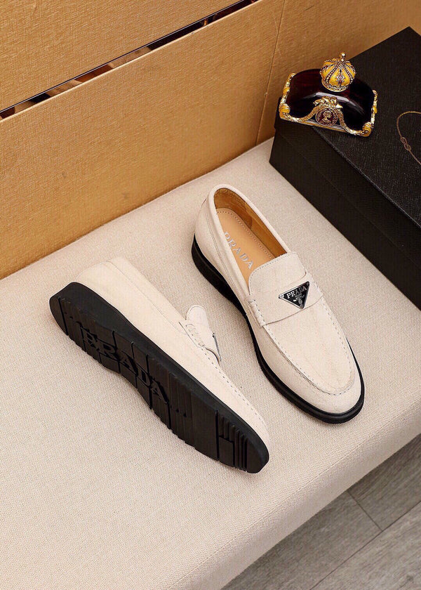 PRA LOAFER IN WHITE CREAM SUEDE