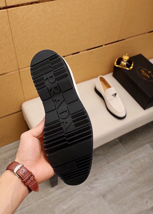 PRA LOAFER IN WHITE CREAM SUEDE