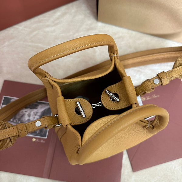 BORSA MICRO BALE IN PELLE DI VITELLO GIALLO SENAPE