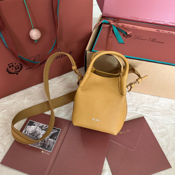 BORSA MICRO BALE IN PELLE DI VITELLO GIALLO SENAPE