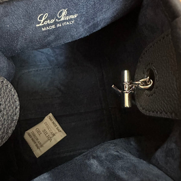 MICRO BALE BAG IN NAVY BLUE CALFSKIN