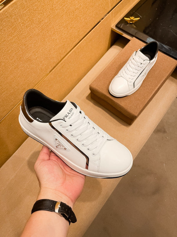 PRA SNEAKER IN WHITE CALFSKIN WITH GLOSSY GOLDEN