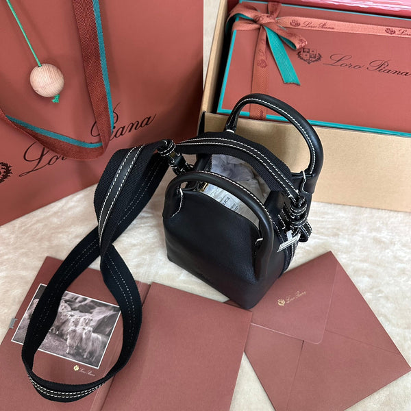 BORSA MICRO BALE IN PELLE DI VITELLO NERA