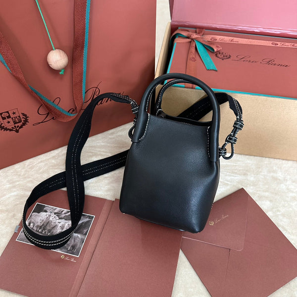 BORSA MICRO BALE IN PELLE DI VITELLO NERA