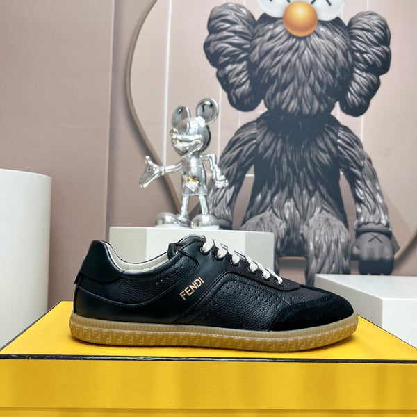 FENDI FLIGHT SNEAKER IN BLACK SUEDE AND LAMBSKIN