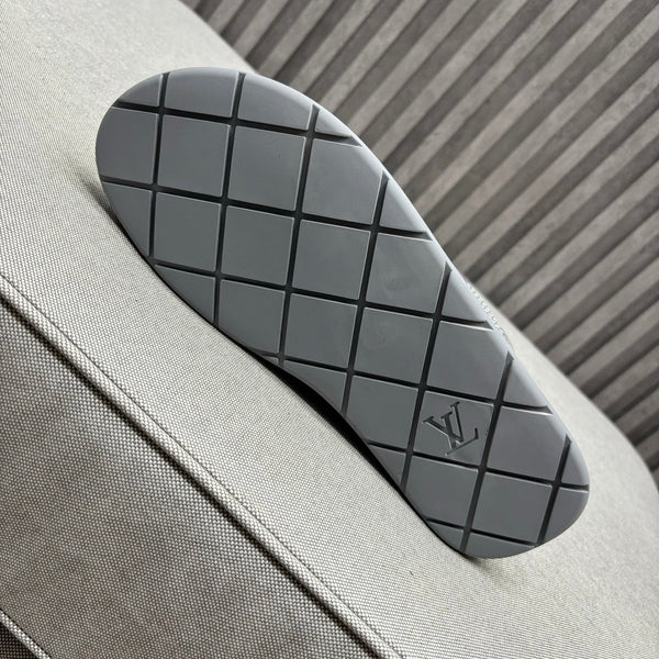 LV VENICE MULE SANDALS GRAY