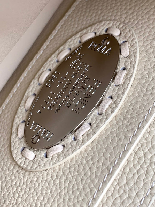 Borsa Peekaboo ISeeU Petite 20 Pelle Avorio Shw