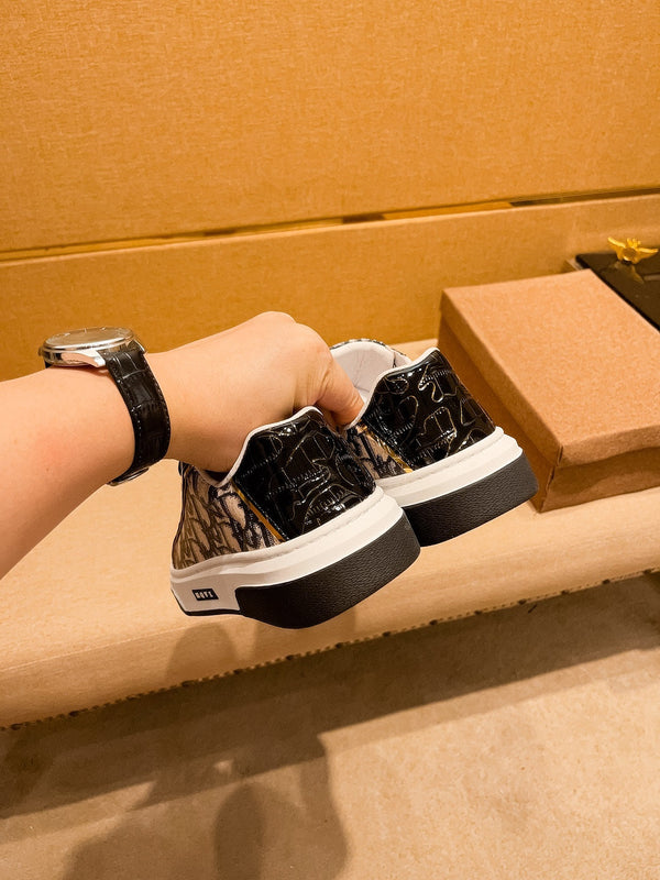 CD LOW TOP SNEAKER CHOCOLATE CALFSKIN